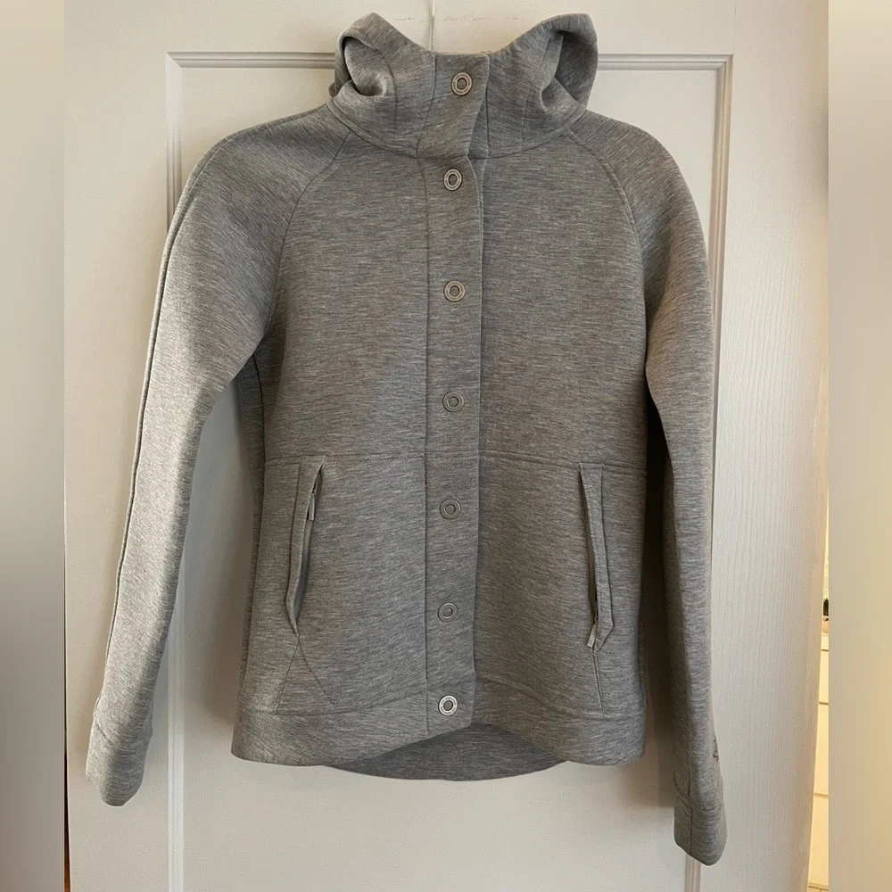 The North Face Women’s 3D Thermal Snap Hoodie